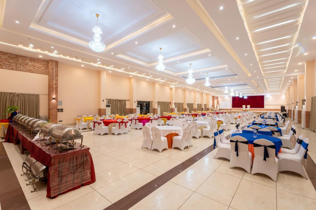 Dreamland Gold Resort & Hotel Bhairāhawā Εξωτερικό φωτογραφία