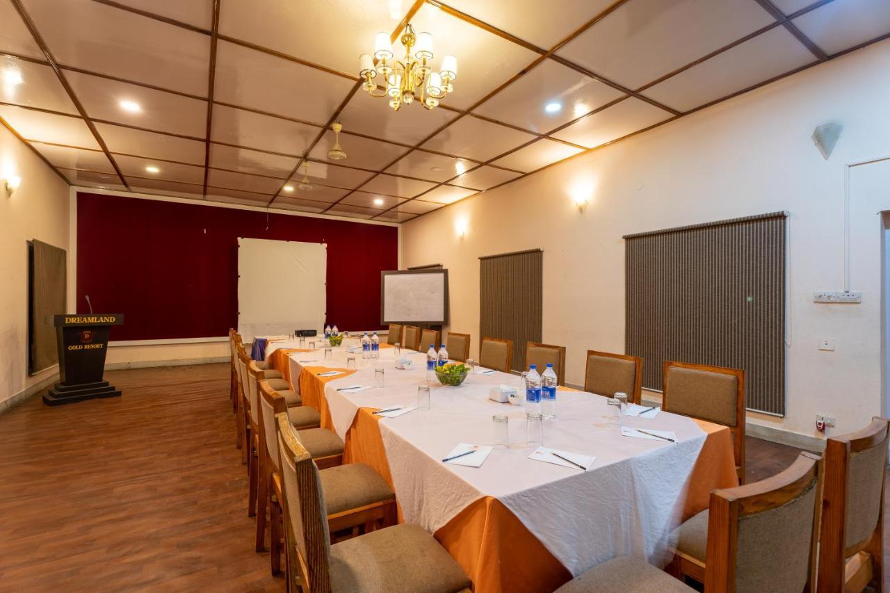 Dreamland Gold Resort & Hotel Bhairāhawā Εξωτερικό φωτογραφία