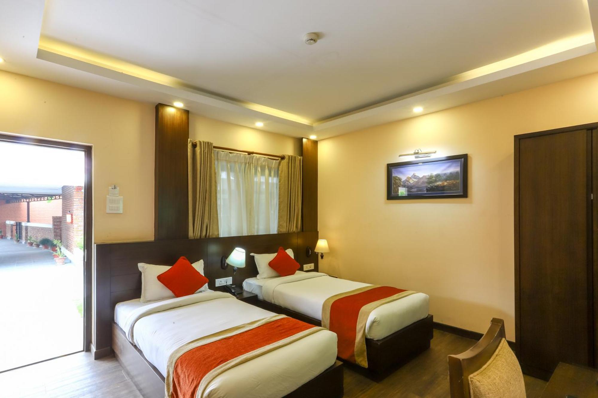 Dreamland Gold Resort & Hotel Bhairāhawā Εξωτερικό φωτογραφία